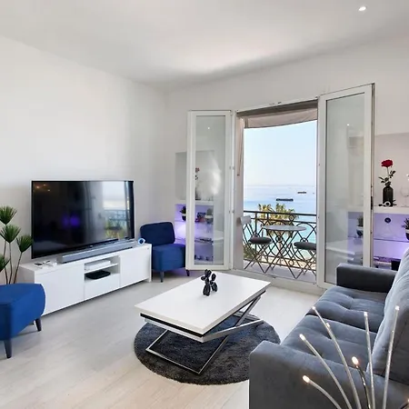 Ref 1196 - Croisette - Sea View For Rent Appartement Cannes