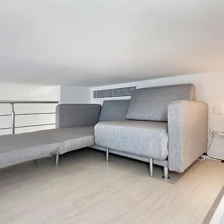 Ref 1196 - Croisette - Sea View For Rent Appartement *